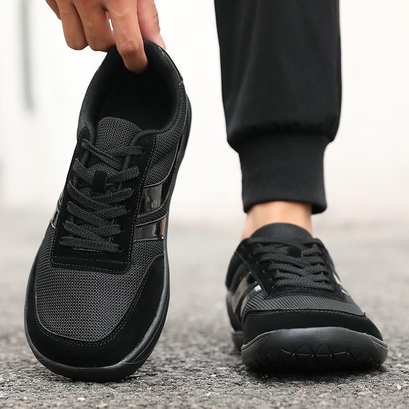 Men Women Outdoor Casual Sports Shoes Non Slip Fashion Comfortable Board Designer Men s Non Slip Fashionable Flat Bottomed Women s Walking 36