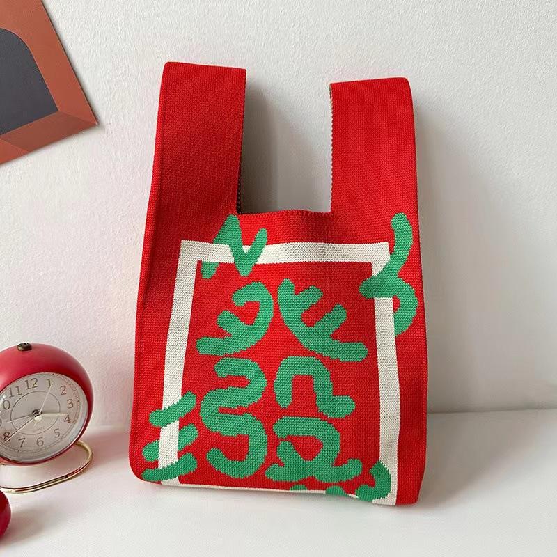 Ins Internet celebrity handbag women's knitted wool bucket bag Japanese and Korean version versatile hand carry casual tote bag box lunch bag