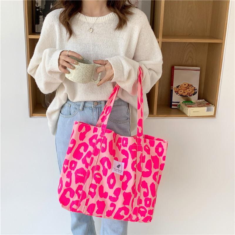 Fashion Simple Canvas Tote Bag Pink Leopard Print Bag Large Capacity Travel Handbags Versatile Shopping Shoulder Bag CLE