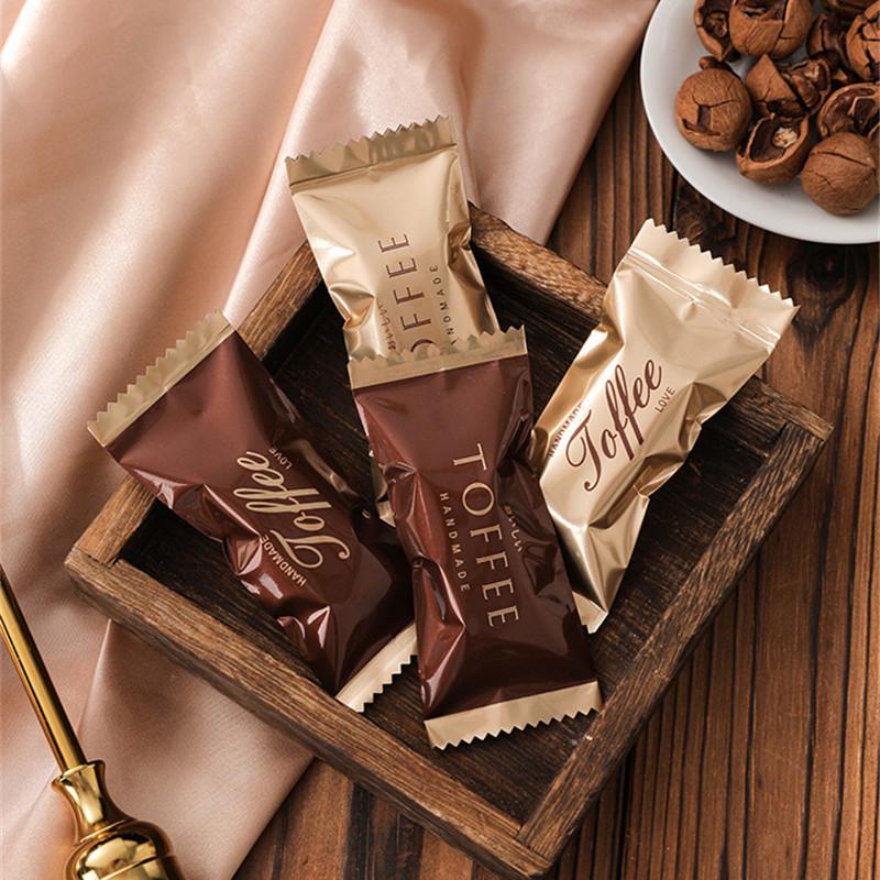 100 st Engångssockerpåsar för Kaffe Bakning DIY Manuell Kola Godis Choklad Maskin Förseglad Förpackning