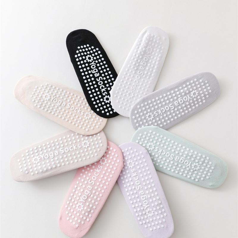 1 Pair Women Nonslip Grip and Straps Bandage Cotton Yoga Socks Low Cut Socks for Pilates Barre Ballet Barefoot Workout