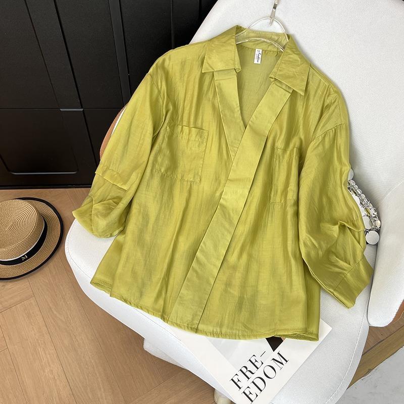 

Temperament short-sleeved shirt women s summer 2025 new high-end temperament versatile shirt women s loose v-neck top 3XL ([Recommended 138-75kg]) желто-зеленый