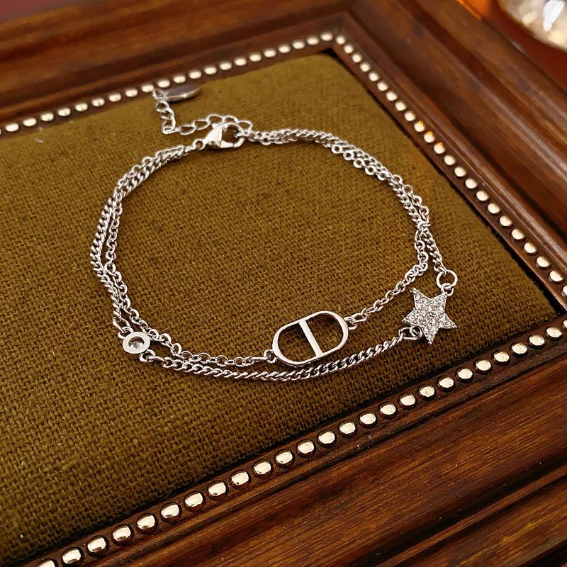 Bracciale Regolabile in Oro Vero Galvanizzato con Zir*****val Diamond, Lusso Leggero, Bracciale alla Moda di Alta Gamma, Gioiello Versatile per il Pendolarismo
