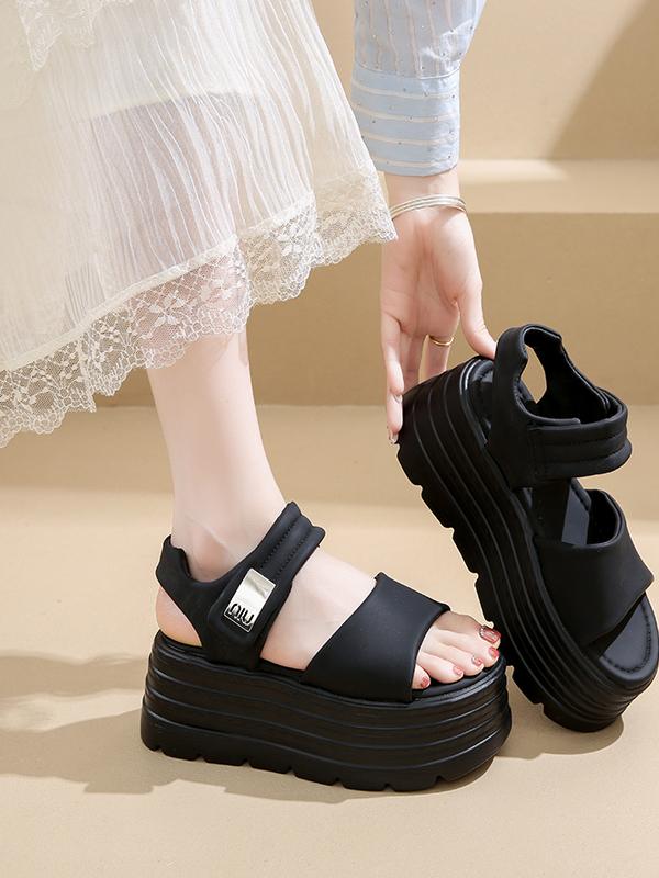 Fashion 2025 Sandals Clogs Wedge Retro Woman Shoes Muffins Shoe Increasing Height Summer Heels New Outside Platform Original Flat Girls