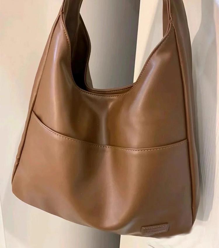 Soft Leather Bucket Tote Bag - Autumn/Winter Edition for College Students and Commuters