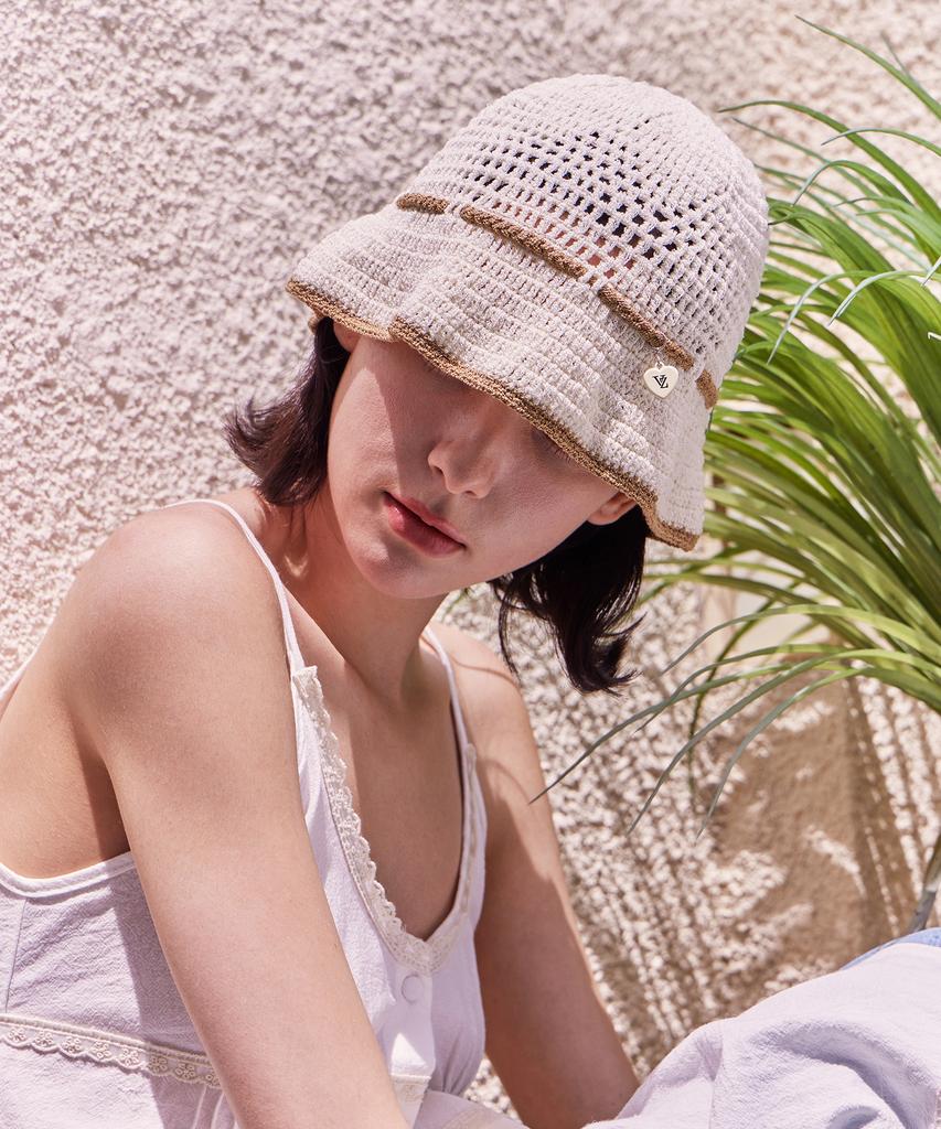 Bajal Heart Chain Crochet Ribbon Bucket Hat Beige