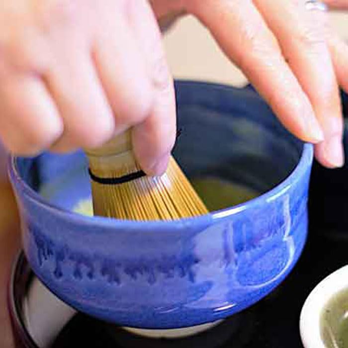 Matcha Tea Bowl, Kohiki, Choju Jinbutsu Giga Design, Ichiigama, by Yokoi Kiyohide, Gift Boxed