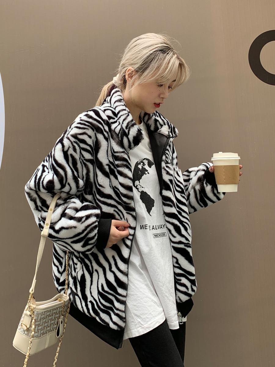 

Осень и зима большой размер новый зебровый узор мех меховая куртка воротник-стойка имитация кроличьего меха молния женская трикотажная одежда L