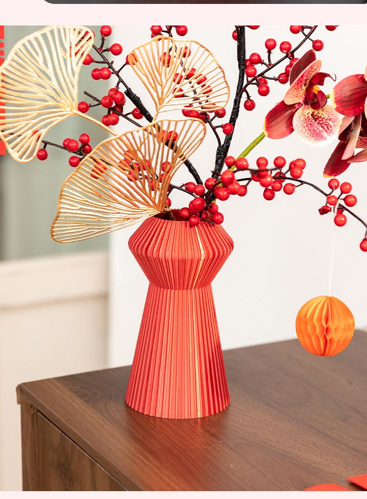 Elegant Floral Arrangement Ornament for Weddings and Home Décor