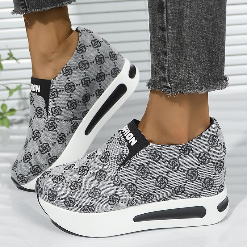 Módní dámské silné podrážky vyšívané ležérní tenisky módní boty na klínku zvyšující výšku dámské lehké nazouvací platformové tenisky