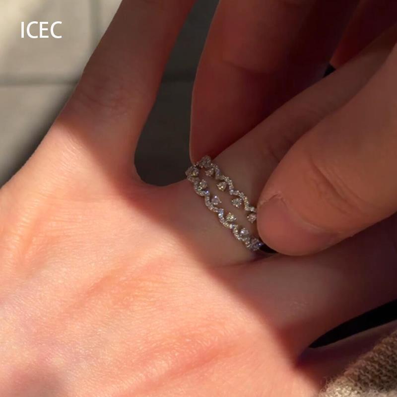 Elegant Zircon Lace Index Ring - Niche Luxury Stackable Design for Women Adjustable