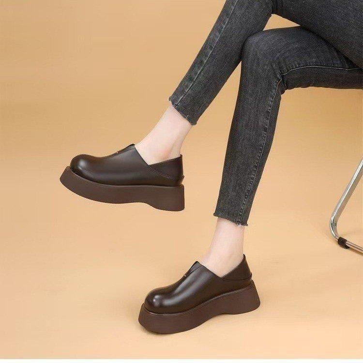The Bulk Goods Have Been Shipped, the Four-season Popular Single Shoes, Good Quality, Including Return, Deep Mouth Round Head Muffin Bottom PUPU.