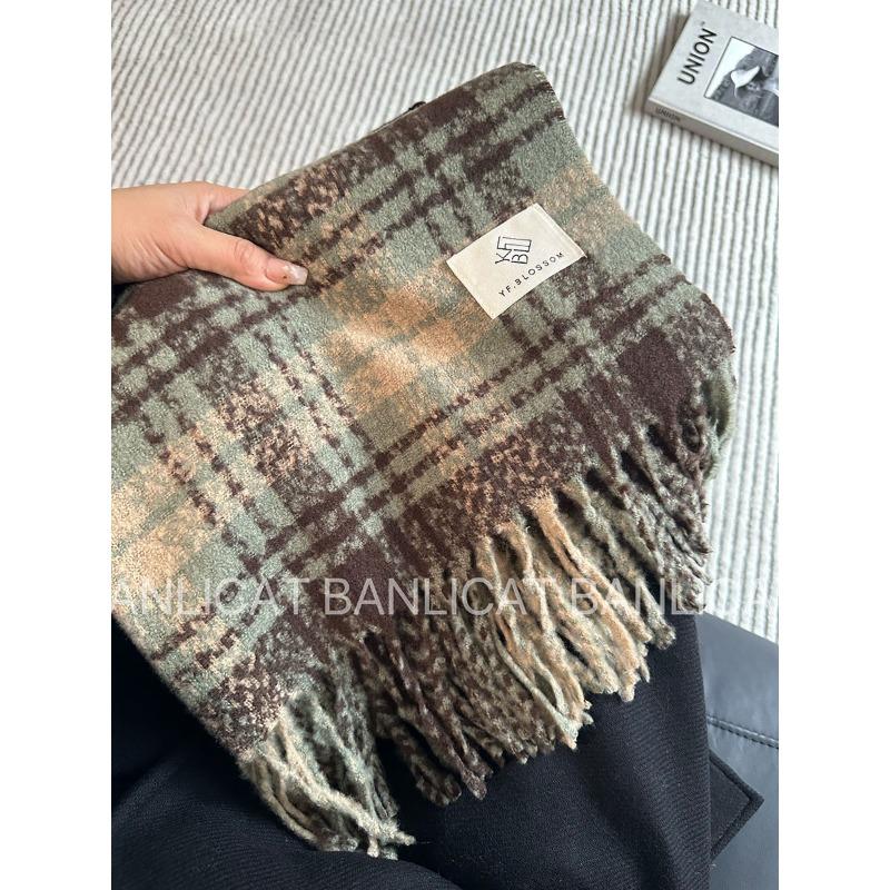 Winter rose pink scarf women's high-end imitation cashmere shawl simple and versatile Christmas scarf