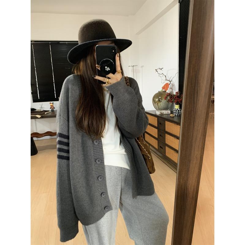 

College style lazy style loose and thin striped knitted cardigan women s autumn and winter V-neck thickened sweater jacket women average size