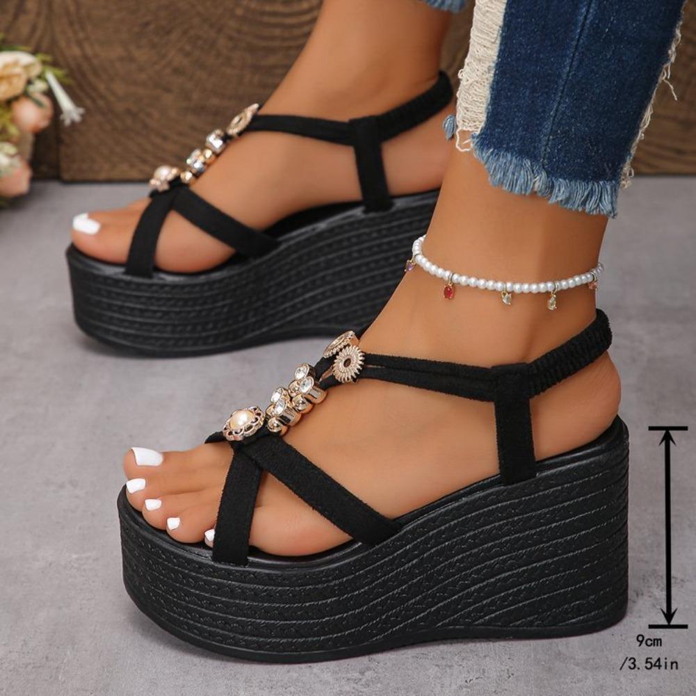 Fashion 2025 Summer Hand-strung Beads Fashion New Casual Sandals Comfortable Solid Color Large Size Sexy Wedge Round Toe Women Sandals