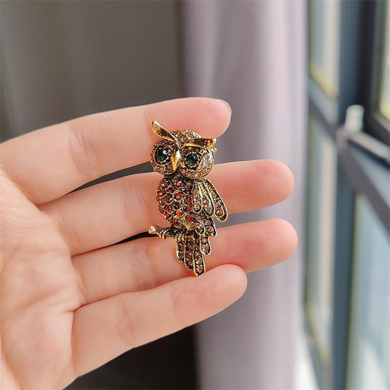Hot-selling Jewelry, Unique Personality, Exquisite Owl Full Diamond Corsage Suit Clothing Pin