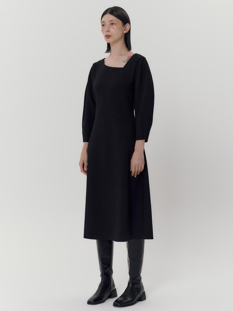 Bemon Signature V-Neck Dress