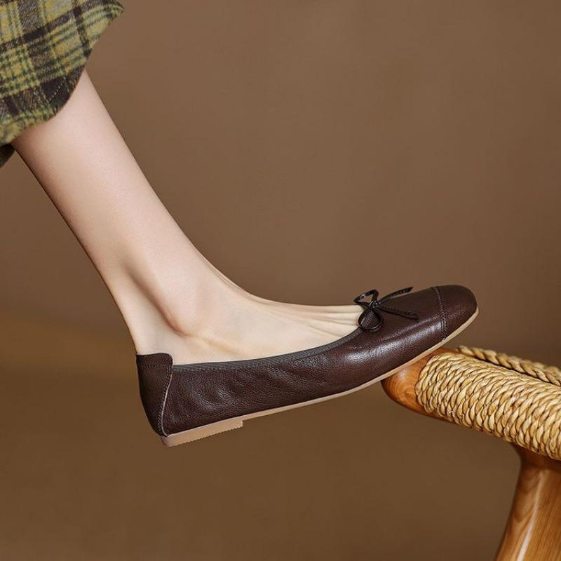 New Casual Single Shoes Women's Low-top Shallow Mouth Low-heel Large Size Four-season Flat-bottom Lazy Shoes Beef Tendon Soft Sole Comfortable and Sof