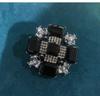 SKEDS Luxury Full Crystal Baroque Brooches Pins For Women Fashion Rhinestone Classic Big Badges Vintage Lady Party Banquet Pin
