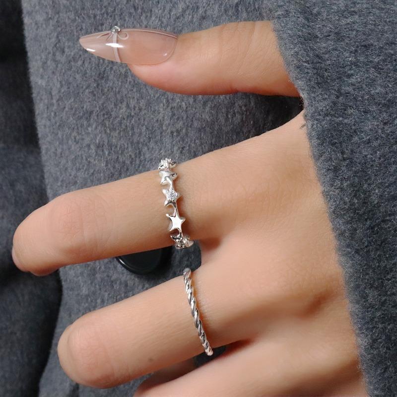 Gu Maoning, hollow star ring, cold wind personality tide open index finger ring, light luxury diamond meteor ring