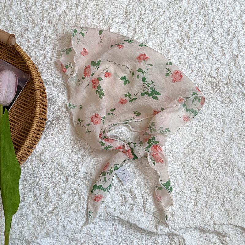 Triangle scarf scarf women's literary new floral small scarf silk scarf high-end headscarf summer women's pastoral headband tied hair