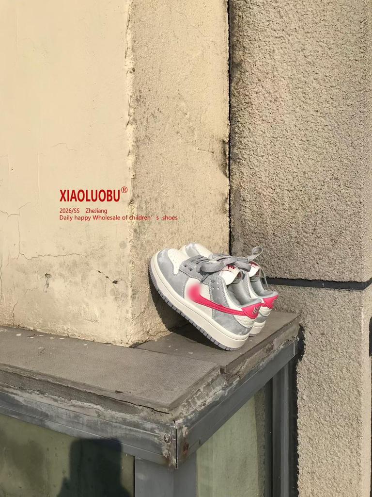 Trendige AJ Board Schuhe für Kinder - Frühjahr/Herbst Kollektion 2026 für Jungen & Mädchen: Bequeme, rutschfeste, lässige Sportschuhe im koreanischen Stil.