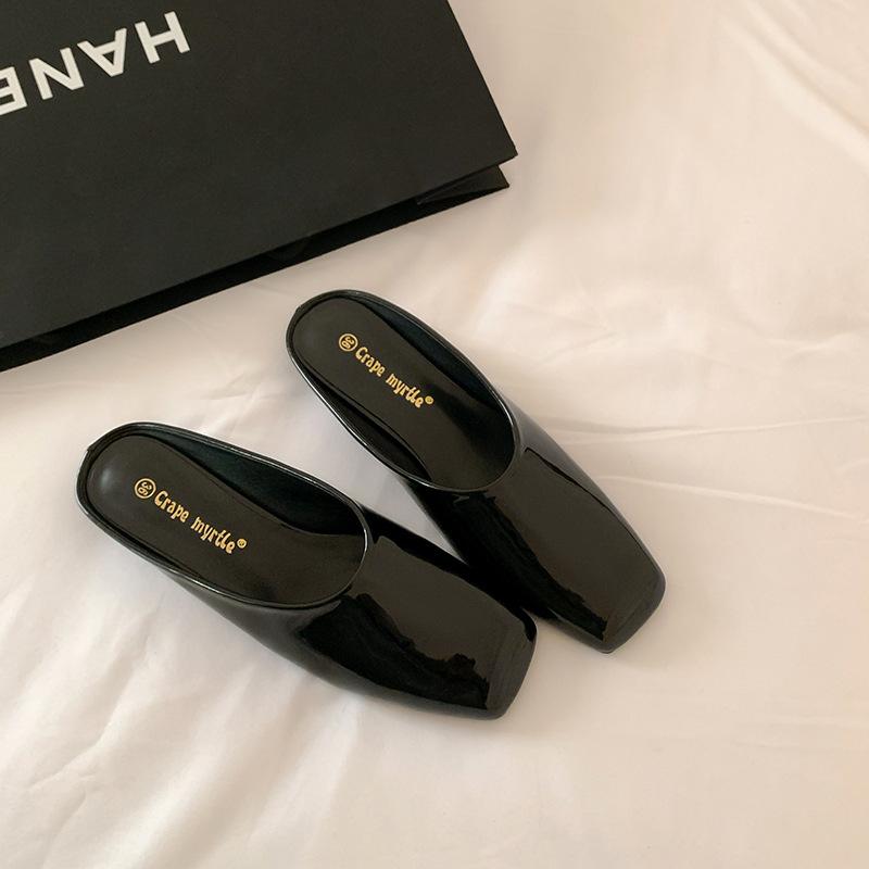 2025 лето новый красный сумка голова полушлепанцы женская одежда мода универсальные ленивые одна педаль мюли 40 3176₽