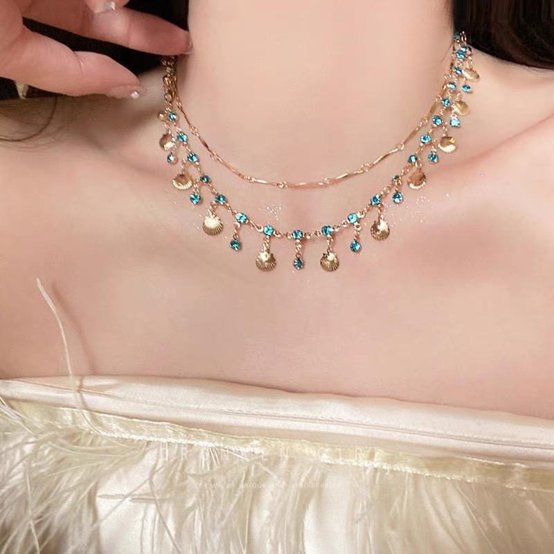 Luxe Doublelayer Shell And Zircon Necklace Sophisticated Design For Fashion Lovers