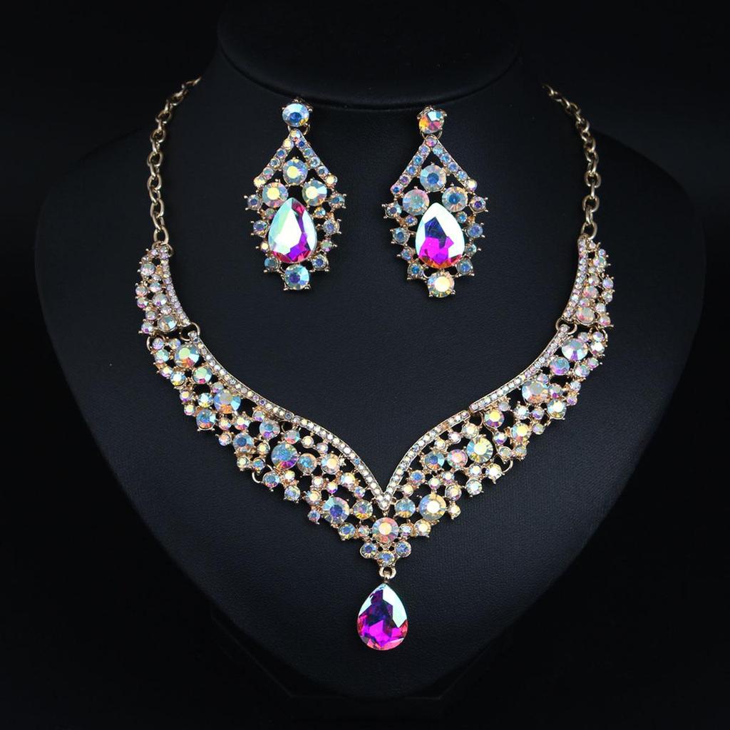 European & American Minimalist Rhinestone Necklace & Earring Set: Elegant Bridal Banquet Accessories for Women