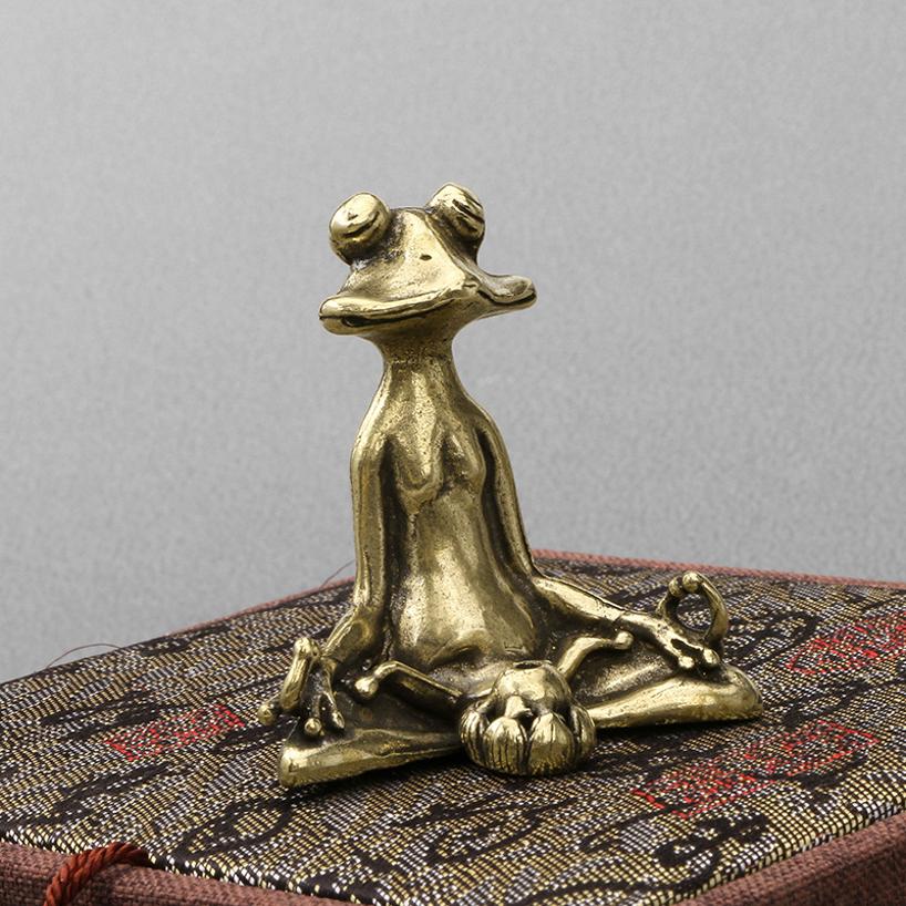 1 Stück Vintage Messing Meditation Zen Statue Schmuckstück Kupfer Tier Skulptur Heim Schreibtisch Dekoration Tee Haustier