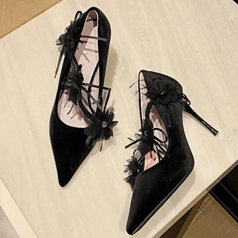 Fashion Elegant Lace Flower Brand Pumps Women Luxury Rhinestone Decoration Designer Shoes High Quality Faux Suede Shallow Evening Shoes