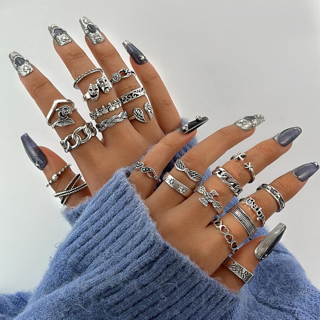European and American punk dark butterfly skull cut-out face ring multi-piece set personality trend distressed ring set