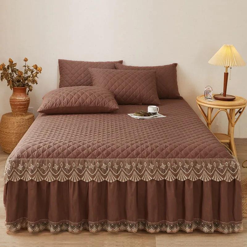 3pcs/set Autumn and Winter Thick Cotton Quilted Lace Bed Skirt Three-piece Set Non-slip Bedspread Pillowcase Three-piece Set
