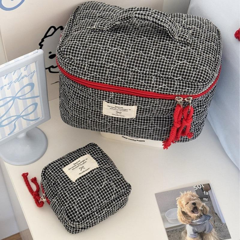 1/3pcs Classic Niche Quilted Heart Grid Makeup Bag Korean Style Portable Large Capacity Storage Toiletry Bag For Outing