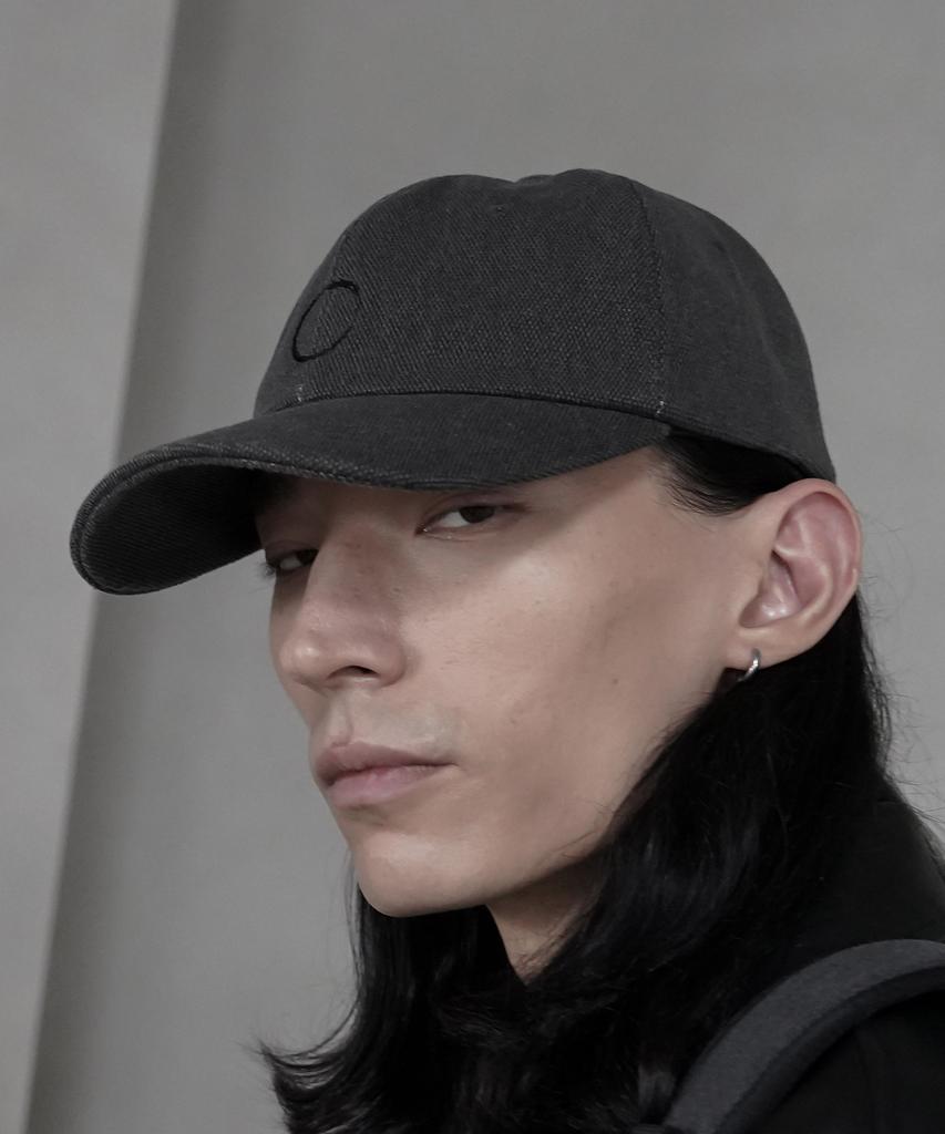 Beulleseudeubyulles Hyper Oversized Void Ball Cap _Black/Coated Black