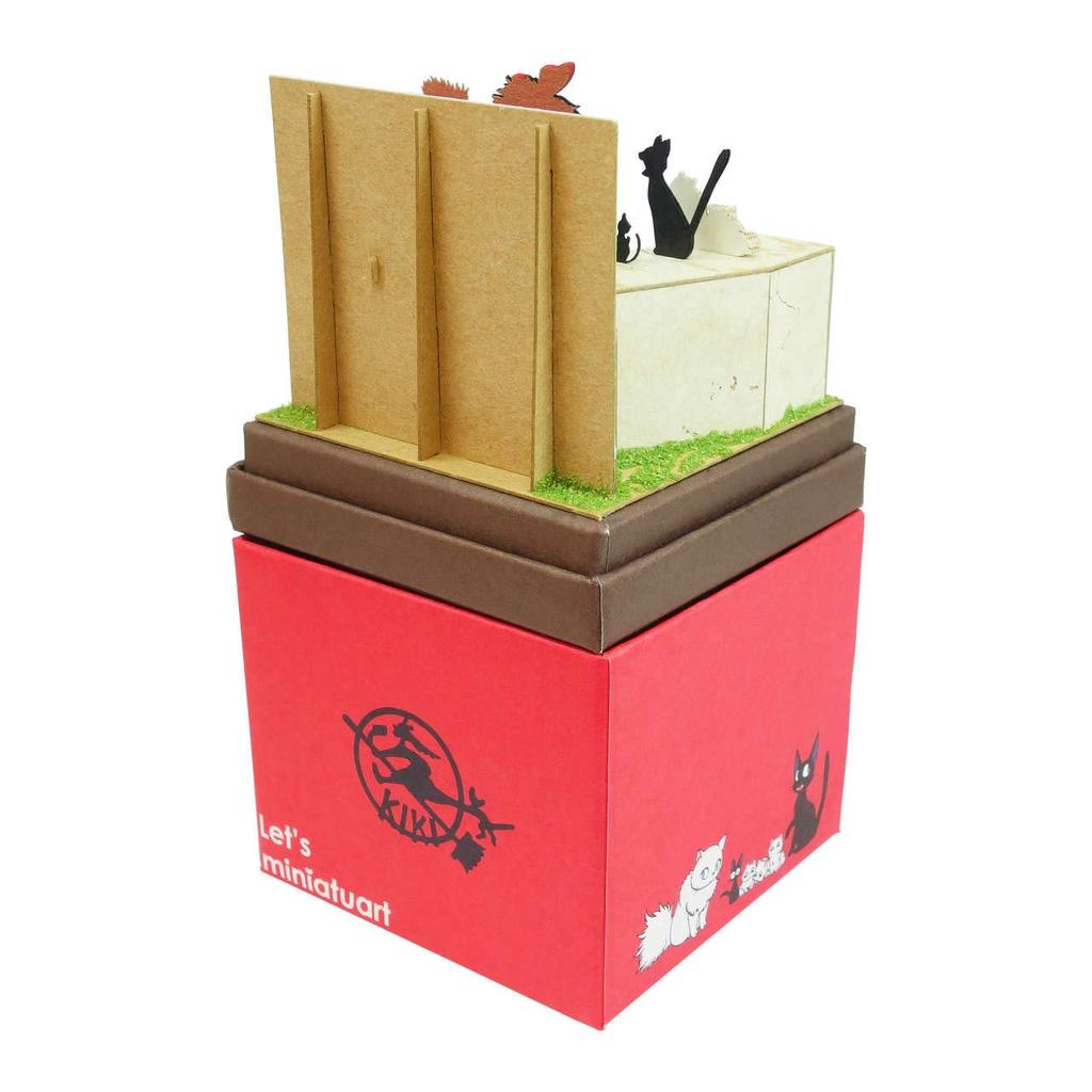 Sankei Studio Ghibli Mini Delivery Service Kiki and Family Paper Craft Kiki's Jiji's MP07-125