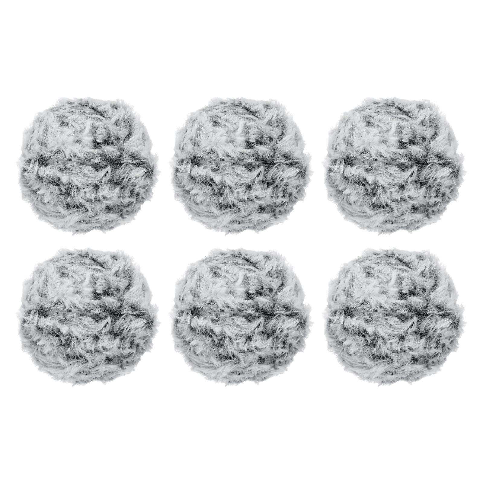 

Faux Fur Yarn 6 Skeins 50g Soft Fuzzy Yarn Crochet Fluffy Chunky Polyester Plush Fur for Crocheting and Hand Knitting 35yds чорний білий колір