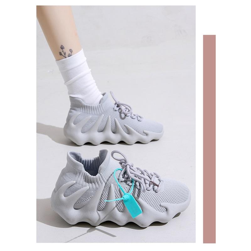 Lightweight Breathable Sports Sneakers For Men High Elasticity Running Shoes