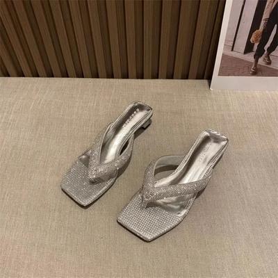 Mode Neue Strass-Sommerschuhe neue Strass-stilvolle einfache, multifunktionale Flip-Flops für Frauen mit hohen Absätzen