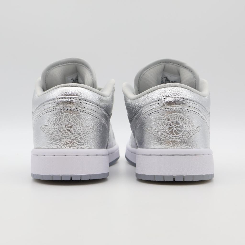 FN5030-001 Nike Air Jordan 1 Low SE Metallic Silver Photon Dust Grey (Women's)