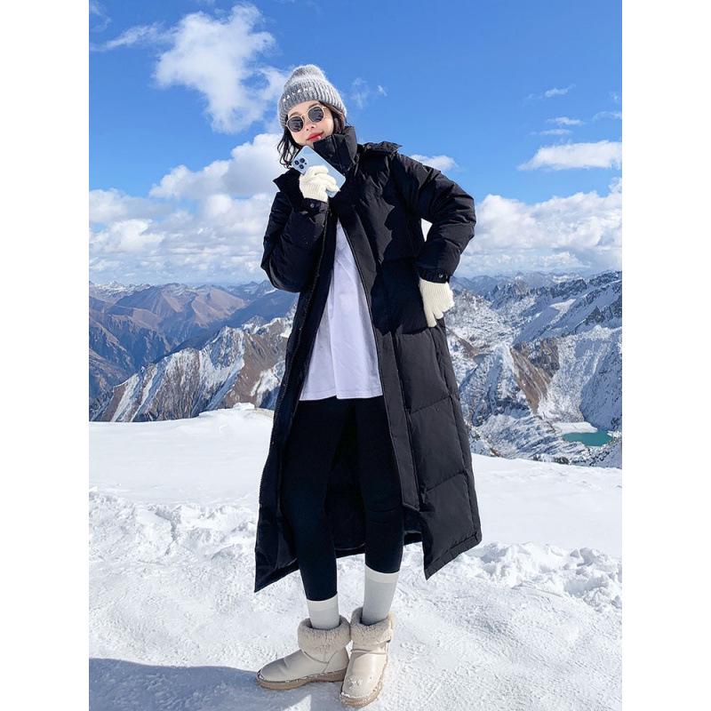 Women's Long Thickened Goose Down Jacket - Cold-Proof, Over-the-Knee, Ideal for Harbin Travel
