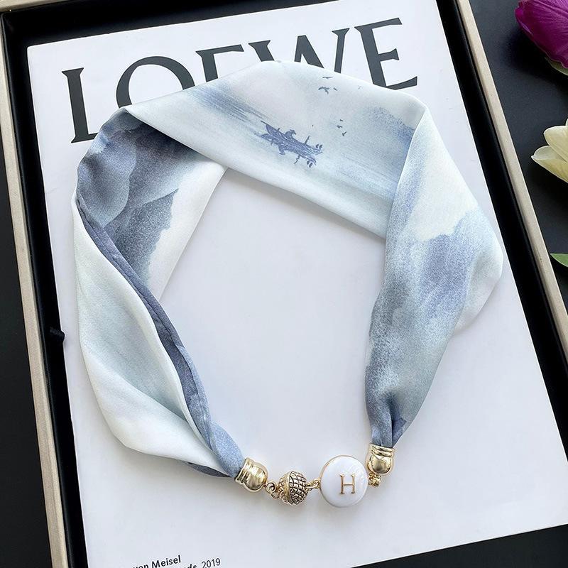 Lazy magnetic buckle silk scarf women's spring and autumn thin neck protection magnetic buckle silk scarf long small collar versatile pearl necklace