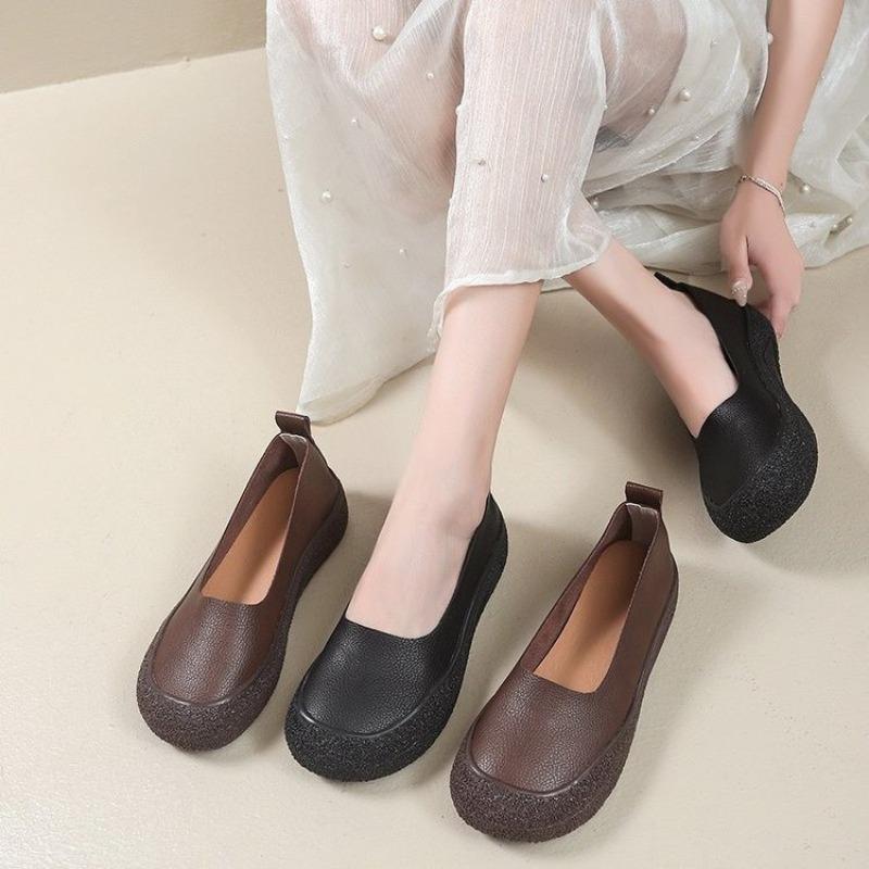 New Soft Sole Single Shoes Vintage Shallow Mouth Casual Vintage Simple Slip-on Shoes Soft Face Soft Sole Flat Shoes for Women