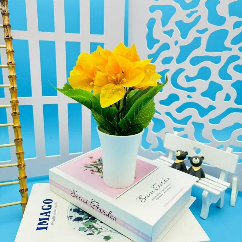 Small Decorative Items Such As Triangular Rose Mini Bonsai Artificial Flowers Artificial Green Plants and Artificial Potted Plants for Decoration