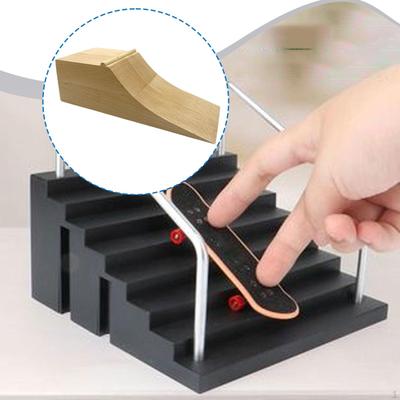 Gadgets, fidgets en funartikelen – Fingerboards & Fingerbikes