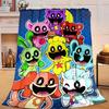 1PC Happy smiling Cartoon Characters Flannel Blanket Gift, Suitable for Both Men And Women, Soft Ideal for Beds And Sofa, Birthday Or Christmas Gift