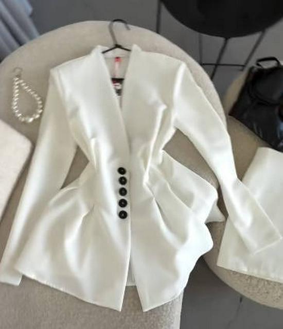2025 Damen Einfarbiges Kurzes Anzujackett mit Taillenbetonendem Knopfrevers und Langen Ärmeln