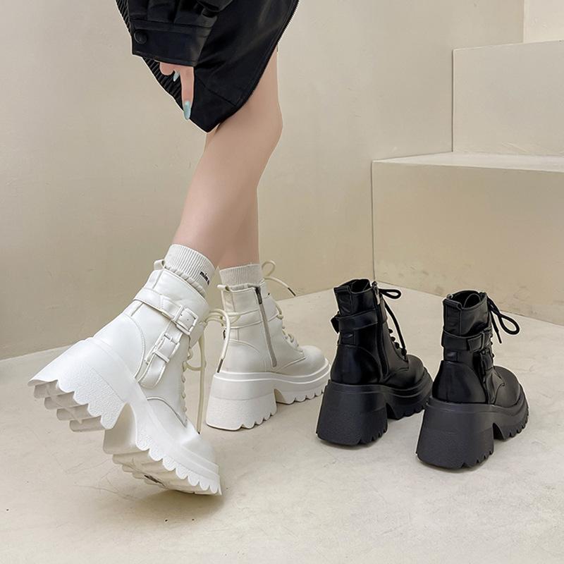 Fashion Retro Leather Boots Versatile Solid Color Platform Martin Boots Autumn and Winter British Style High-heeled Short Boots Small Fashion Boots