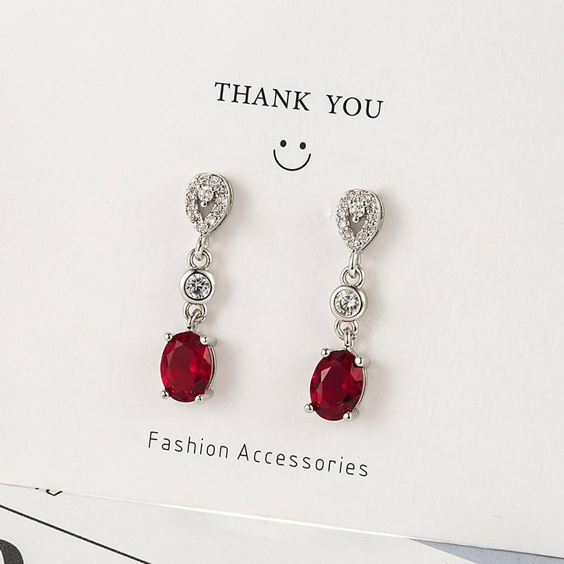 New 925 Sterling Silver Earrings Fashion AAA Zircon For Women Exquisite Student Girlfriend Jewelry Accessories Wedding PartyGood Product