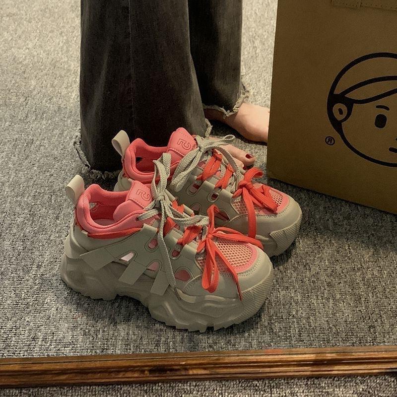 Trendy Dad Shoes Women 2024 New Hollow Out Breathable Versatile Lightweight Thick Soled Casual Sports Vulcanized Shoes Sneakers